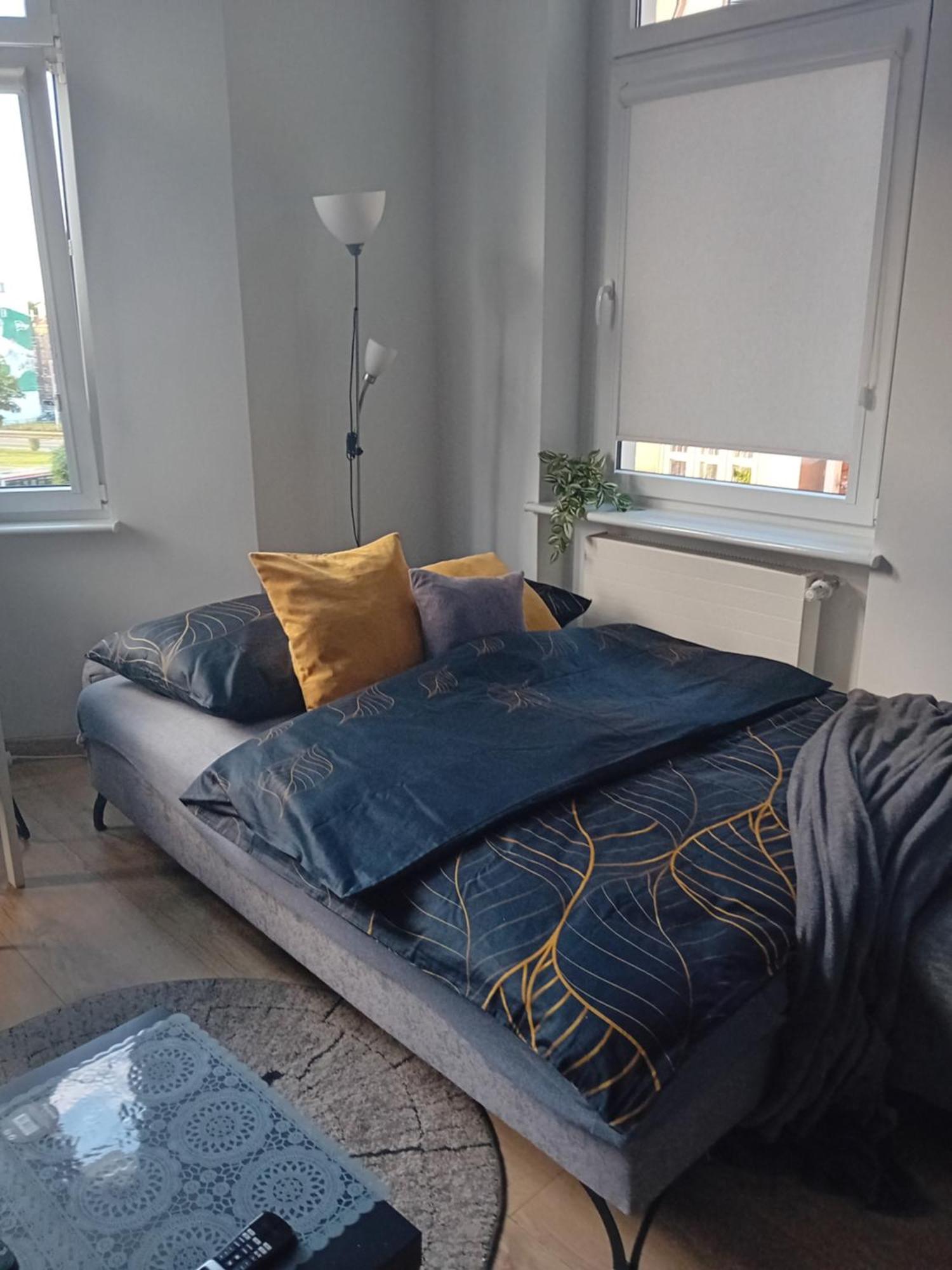 Kawalerka Superior Centrum Blisko Pkp Lägenhet